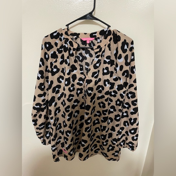 ✨Women’s Simply Southern Cheetah Print Long Sleeve Blouse Size Large - Picture 1 of 9